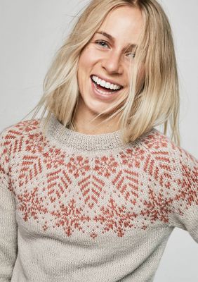 6 - SNØKRYSTALL, genser og jakke